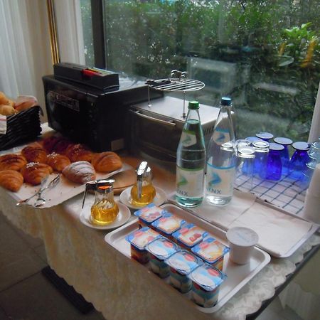 Hotel La Rosta Reggio Emilia Dış mekan fotoğraf