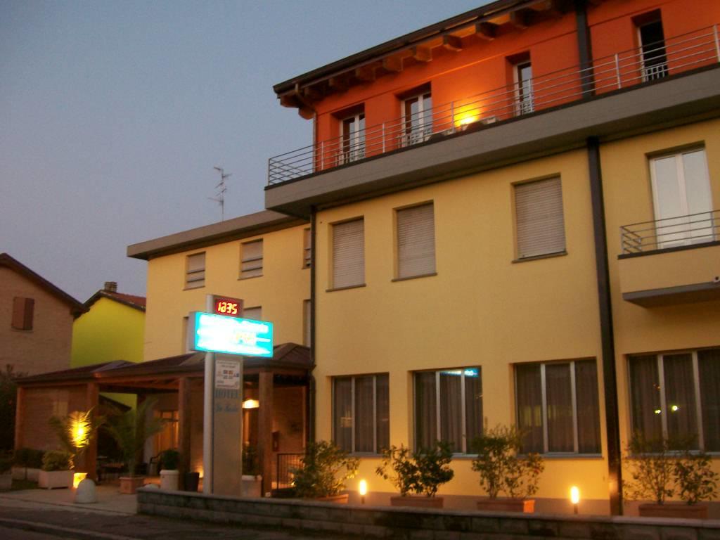 Hotel La Rosta Reggio Emilia Dış mekan fotoğraf