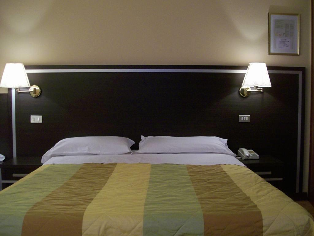 Hotel La Rosta Reggio Emilia Dış mekan fotoğraf